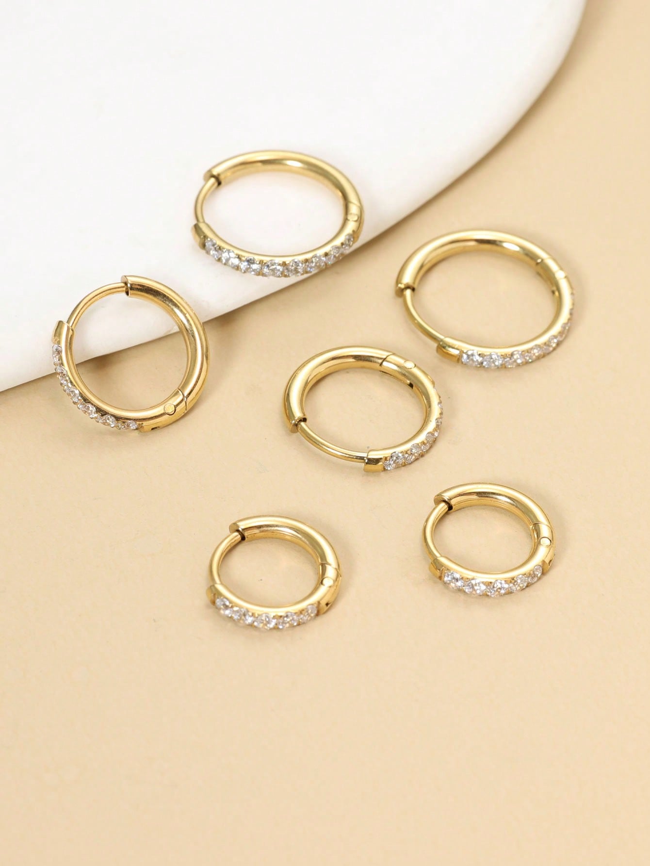 3 Pairs Of Stainless Steel Women'S Fashion Jewelry Set 8mm10mm12mm, Suitable For Various Occasions To Wear Women'S Daily Wear, The   Earrings--1