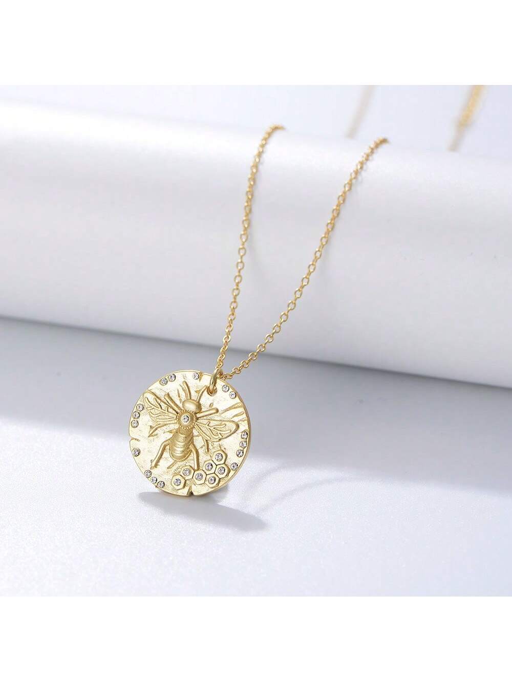 1pc European And American Style S925 Sterling Silver Necklace, Simple And Versatile Bee Pendant With Diamond For Women-Yellow Gold-1