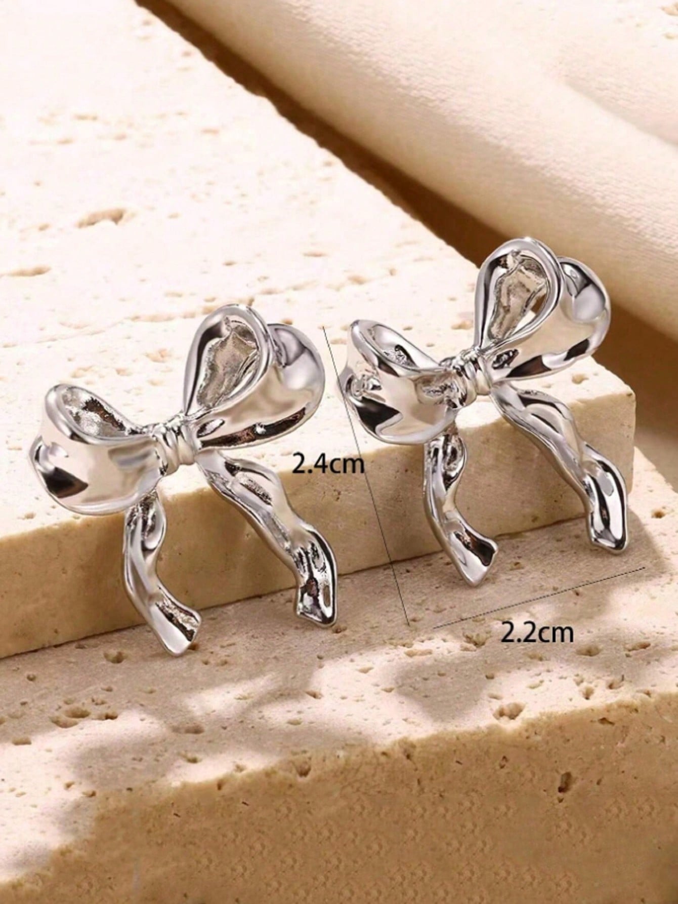 1pair Luxury Bowknot Design Rhinestone Stud Earrings With European And American Style, Exaggerated And Fashionable Ear Jewelry For Women'S Daily Wear-Silver-1