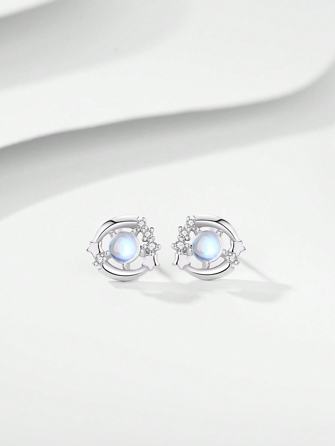 1pc Fashionable & Luxury 925 Silver & Synthetic Zirconia & Glass Stone Star Stud Earring As A Daily Or Birthday Gift For Women. Only An Earring, Not A Pair.--1