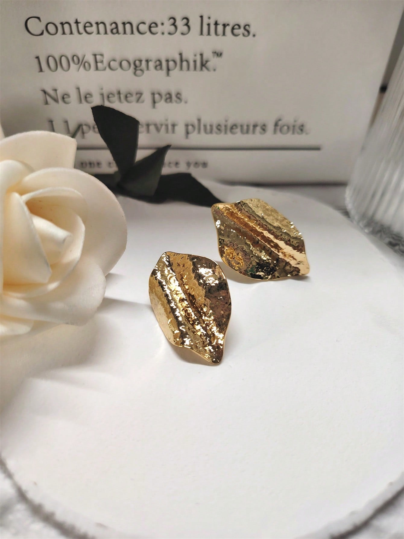 Unique Design High-End Irregular Wave Metallic Gold Leaf Shaped Earrings, Fashionable And Versatile, European And American Style-Gold-1