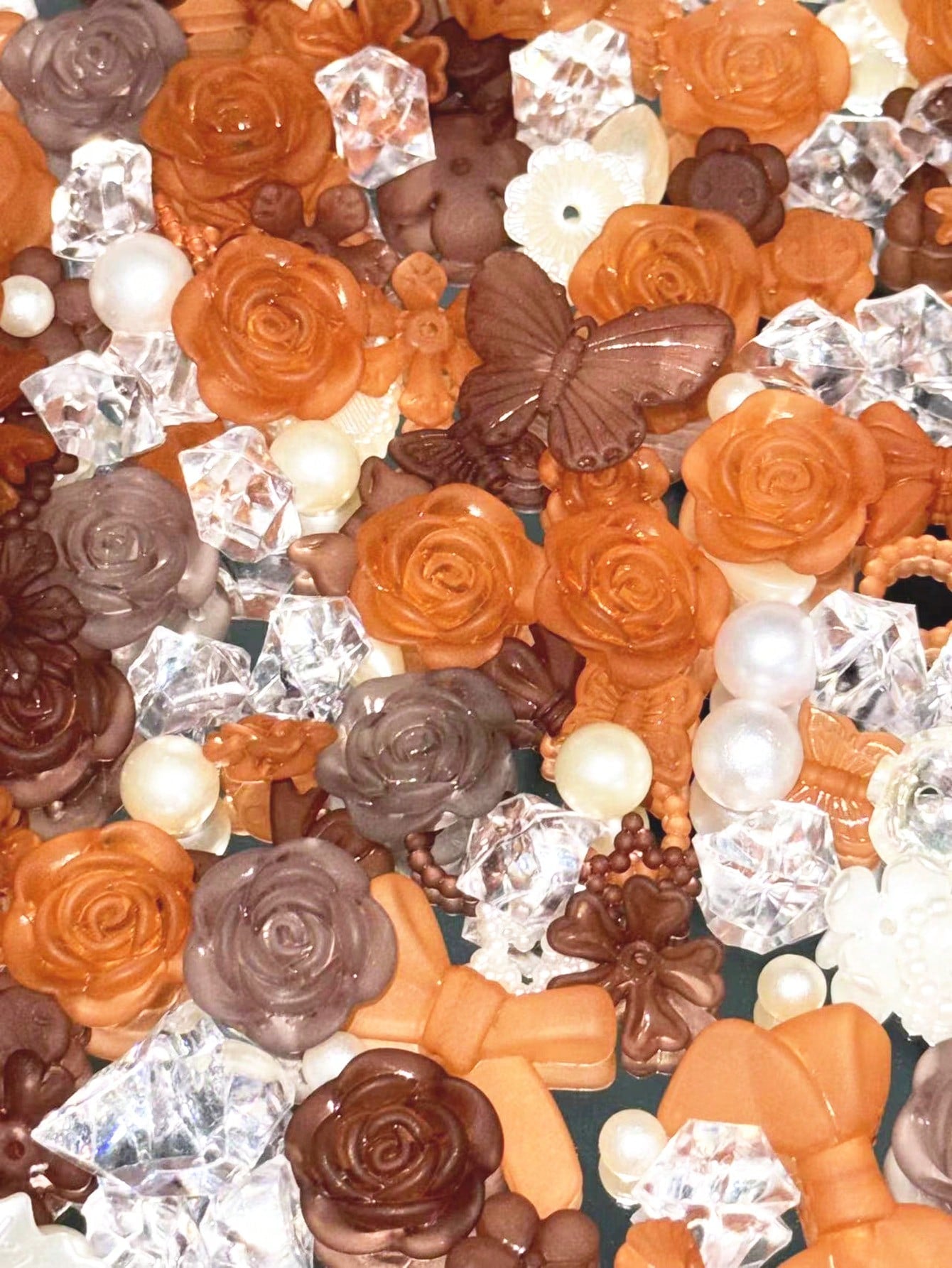 A Bag Of 70g Pumpkin Coffee Colored Roses Mixed With Handmade Bracelets, Phone Cases, Necklaces, Jewelry, Earrings, Decorative Brochures, Props, Shooting Decorations, Decorative Cards, And More. You Can Make Homemade Gifts To Give To Friends,-Multicolor-1