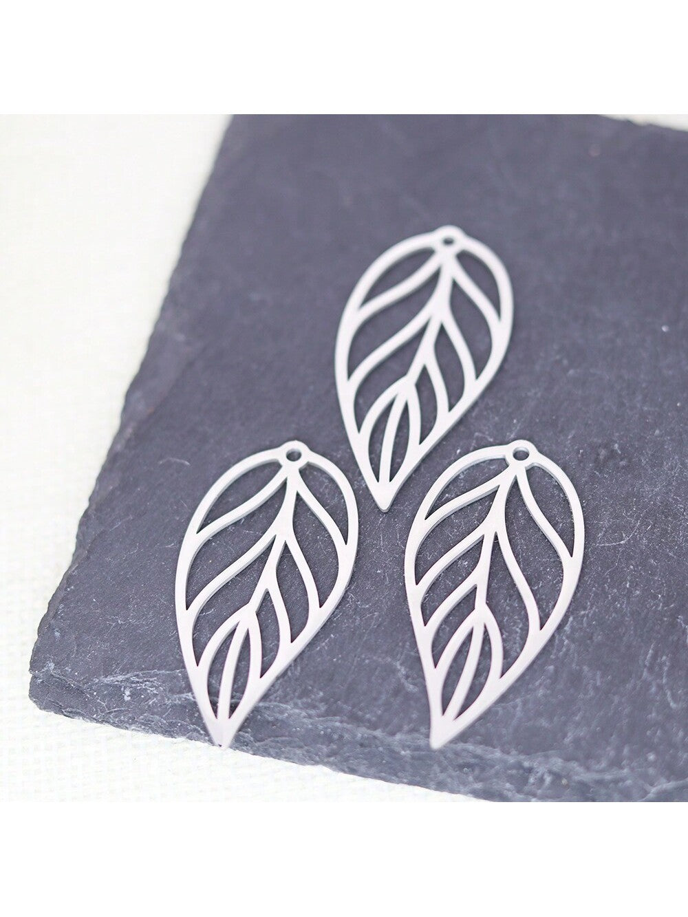 3pcs/Lot Stainless Steel Hollow Tree Leaf Accessories DIY Jewelry Making For Bracelets Earring Necklaces For Party Gift-Silver-1