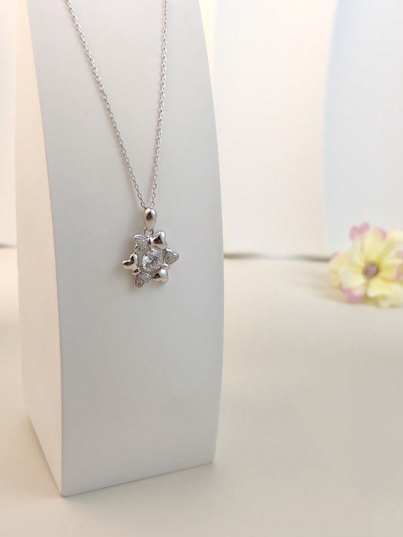 1pc 925 Sterling Silver Heart-Shaped Flower Design Necklace, Suitable For Girlfriend, Wife, Mother As Holiday Gifts, Birthday Present, Valentine'S Day Present, And For Daily Wear By Ladies-Silver-1