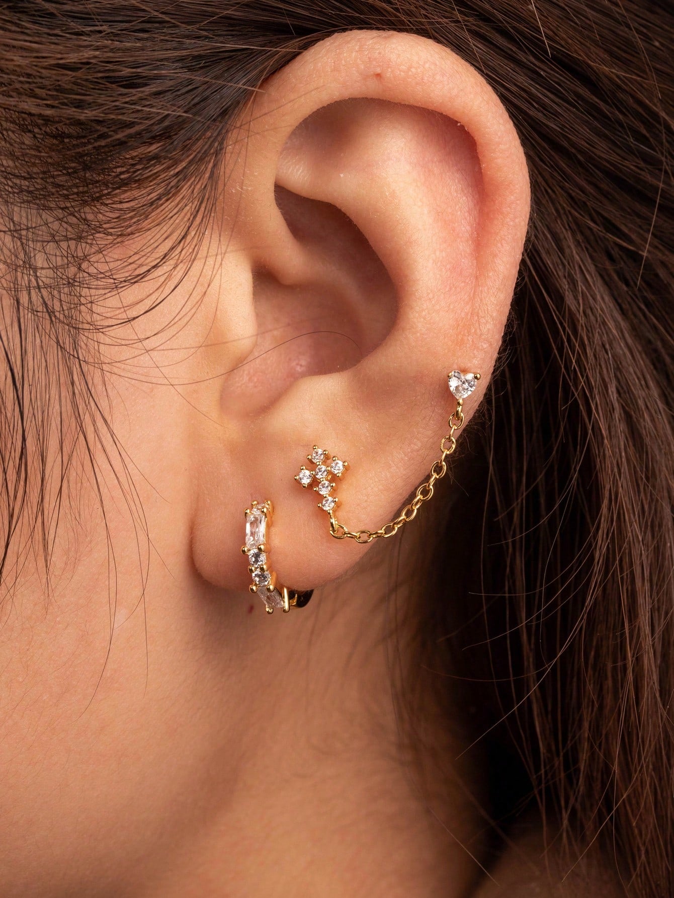 1pc Simple & Fashionable Personality Stainless Steel Cartilage Piercing Earring With Micro-Set Rhinestone, Round Shaped, Cross Charm, Chain & Flower Decor-Yellow Gold-1