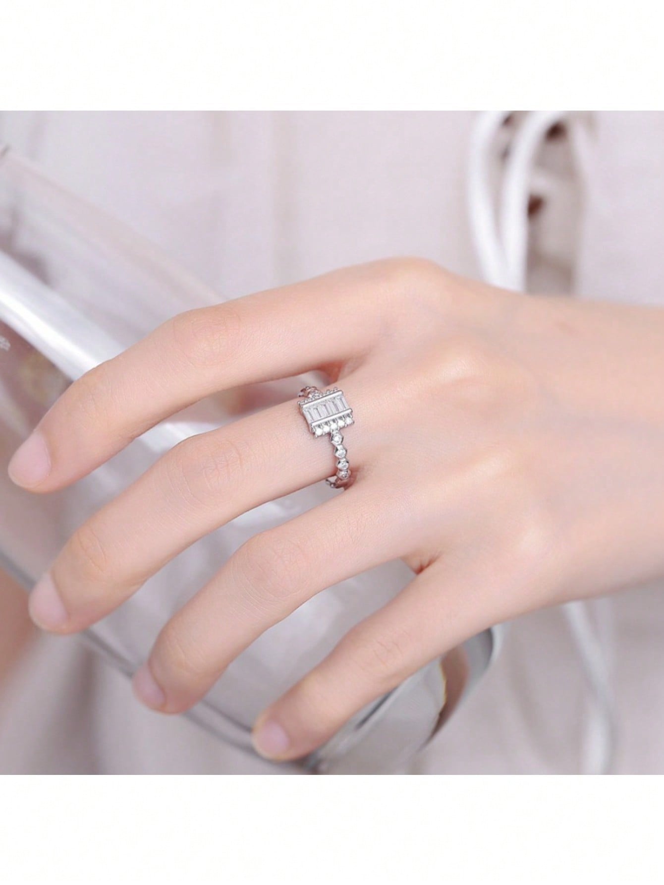 1 New Ring, Women's Light Luxury And High-End Rectangular Ladder Tail Ring, Niche  Ring, Opening Trendy Accessory-Silver-1