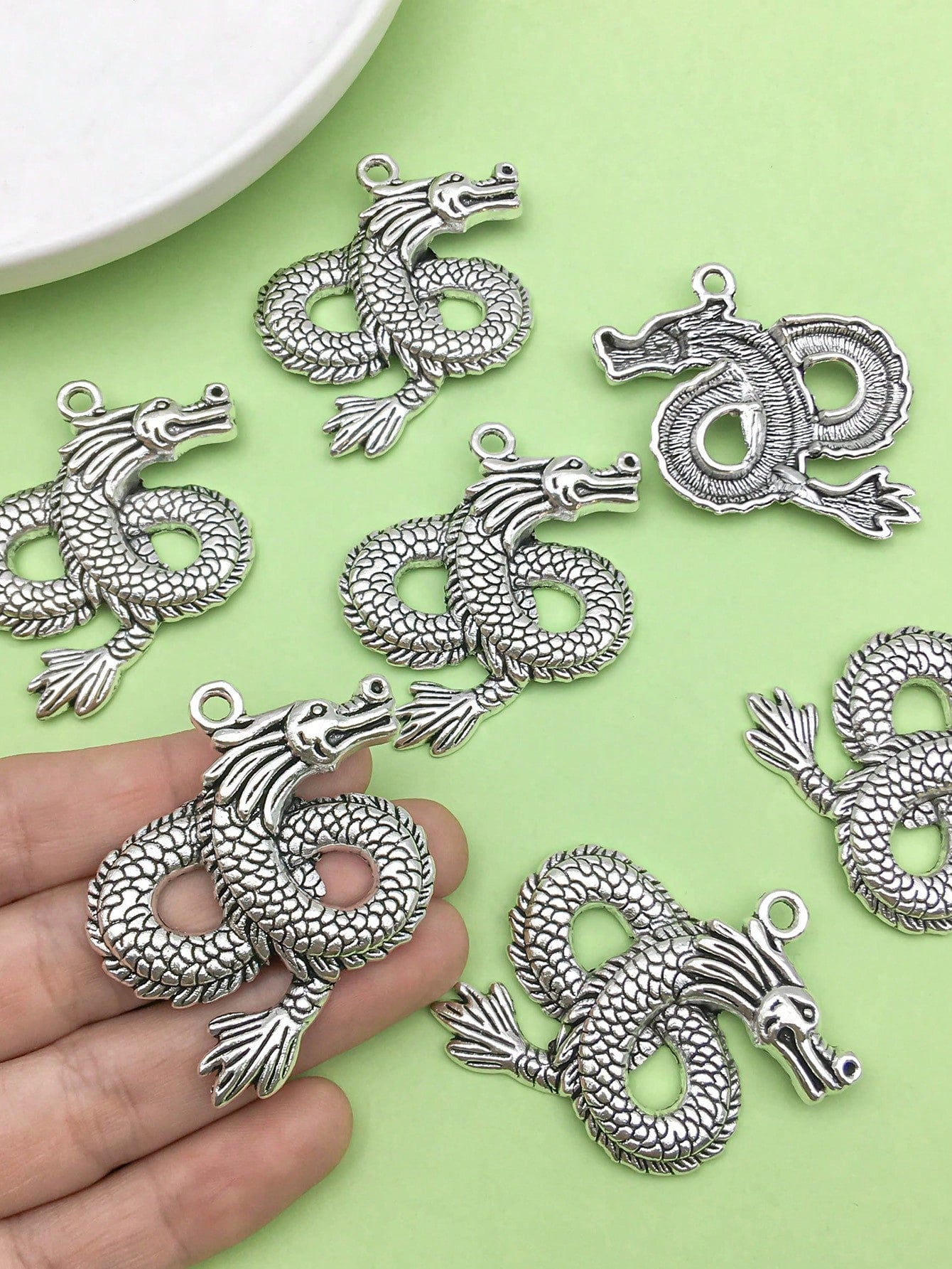 10pcs Antique Silver Alloy Chinese Wind Dragon Charm Pendant DIY Retro Jewelry Necklace Earrings Making Craft Accessories Jewelry Supplies-Silver-1