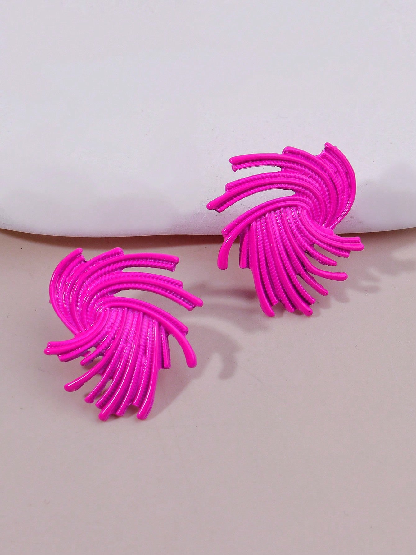 1pair Women's Unusual Geometric Irregular Twisted French Vintage Design Earrings-Hot Pink-1