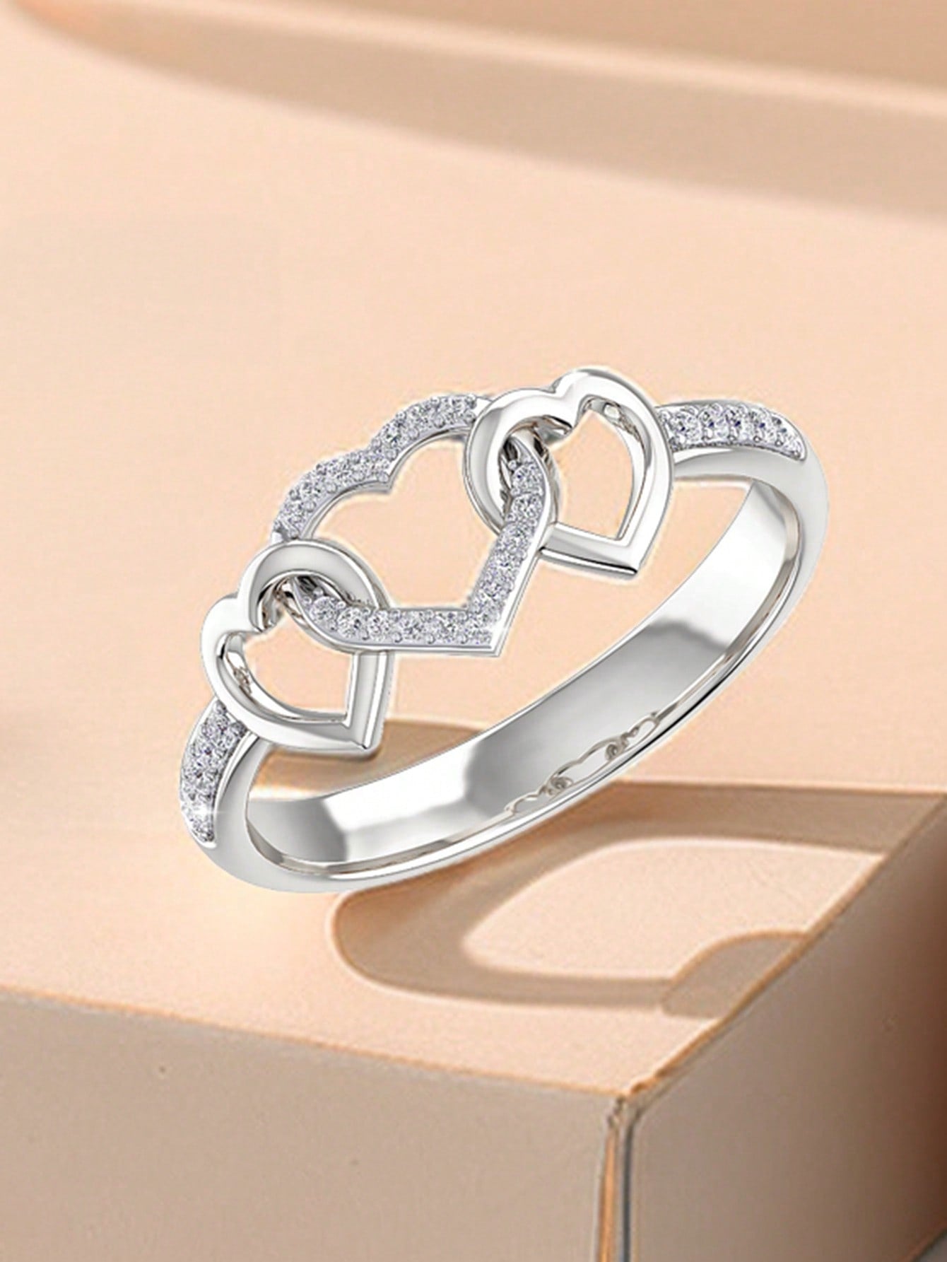 1pc Delicate Heart-Shaped White Cubic Zirconia Inlaid Ring With Linking Heart Design, Perfect For Valentine's Day, Dating, Proposal And Wedding Gift--1