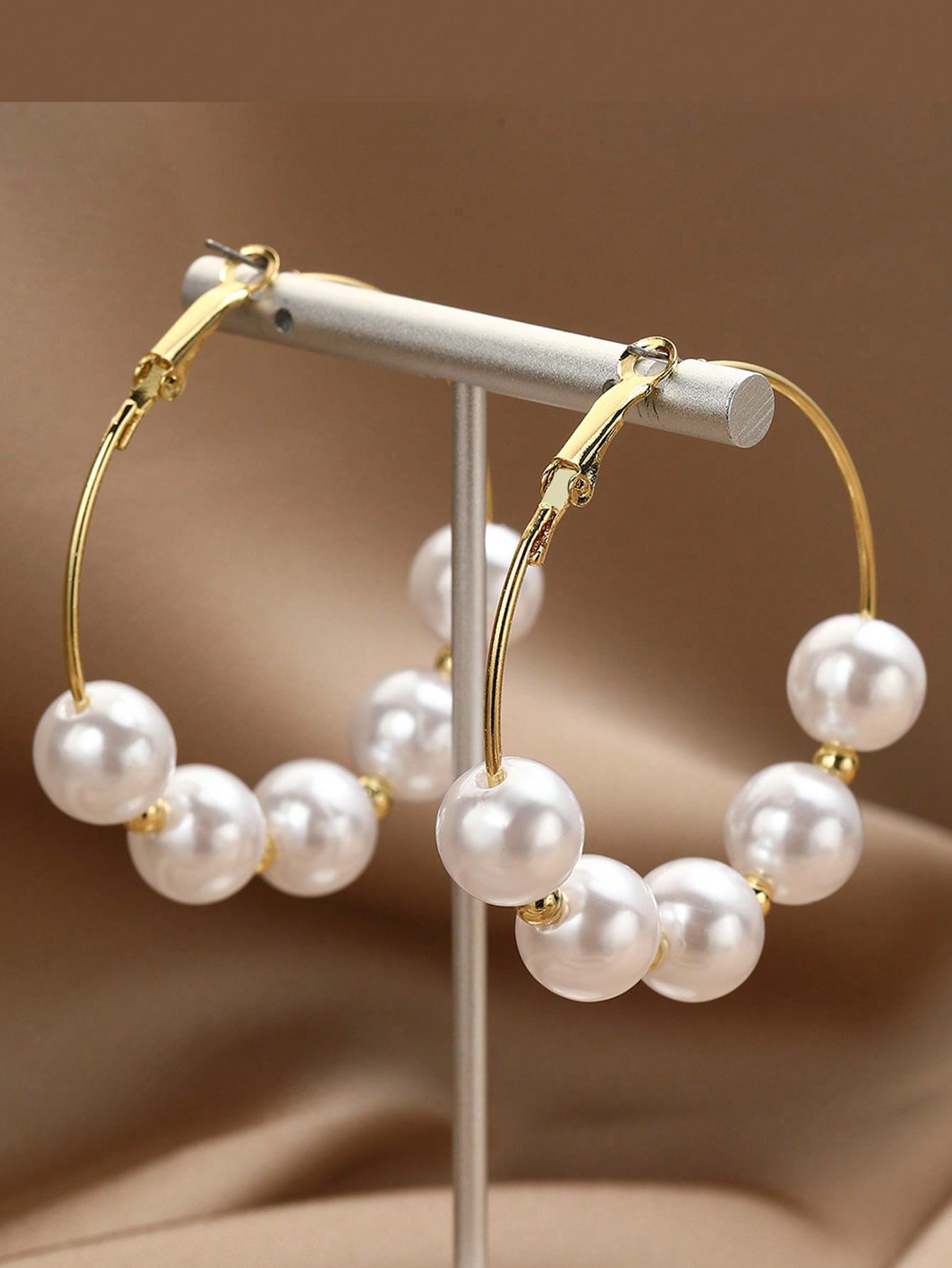 1pair New European And American Fashion Exaggerated Geometric Style, High-End Pearl And Metal Hoop Earrings For Women, Vintage Beaded Circle Earrings--1