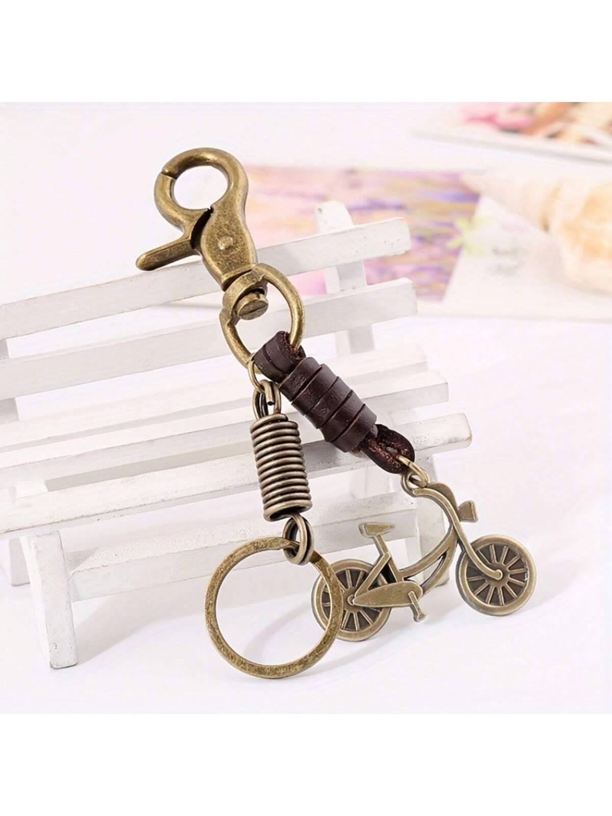 Vintage Leather Keychain With Zinc Alloy Bicycle Pendant For Women Backpack Accessory-Bronze-1