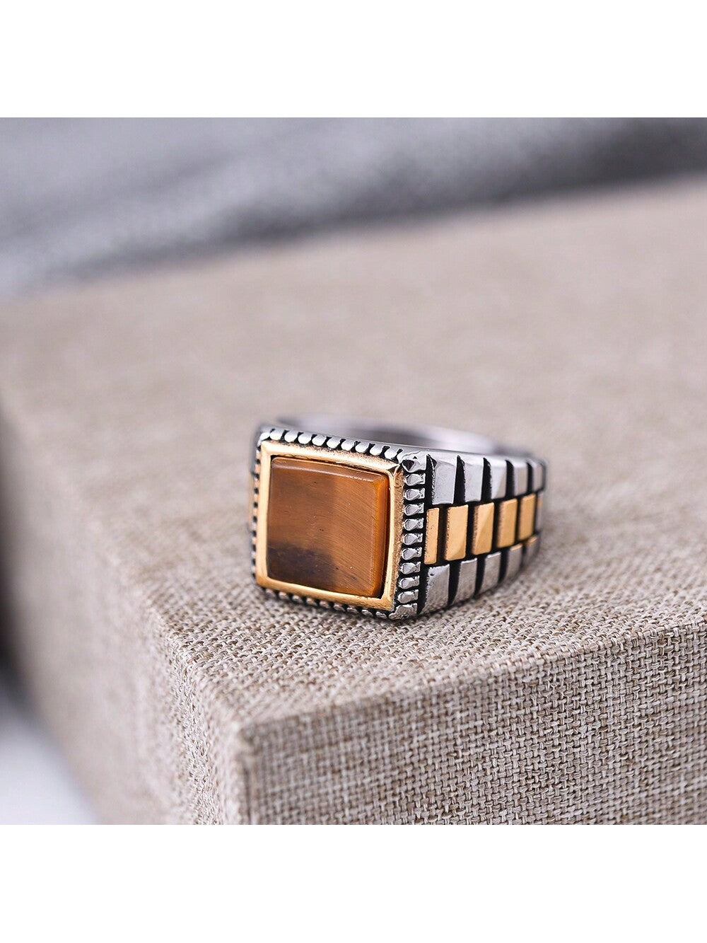 Valentine's Day'S Gifts: Couple Rings, Retro Square Design, Cool And Unique, Designer And Uncommon, For Men And Women-Champagne-1