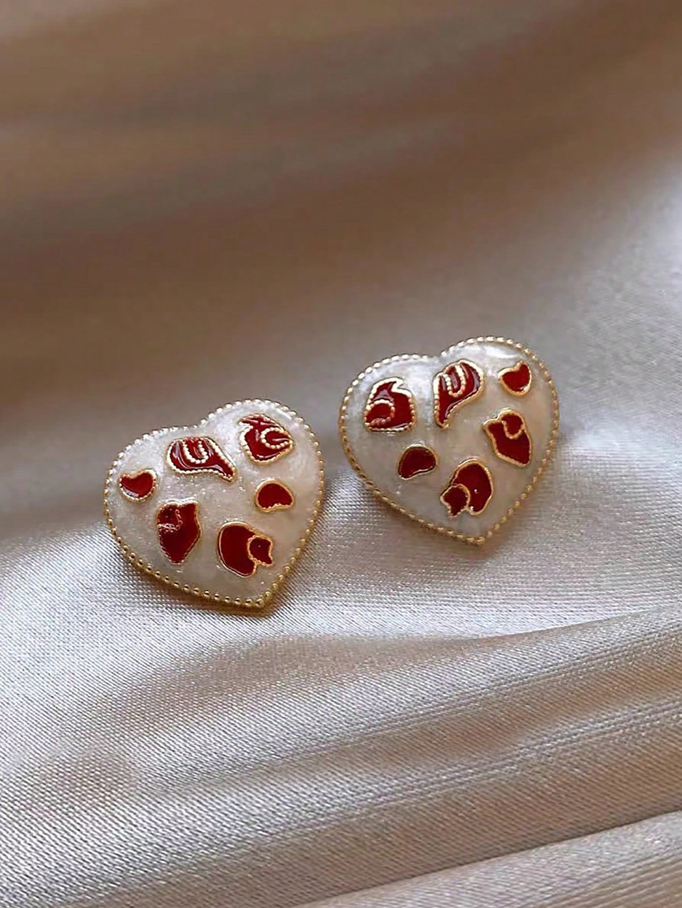 1pair Fashionable Simple & Exquisite & Elegant French Vintage & Niche Designed & High-End Feeling Women'S Heart Shaped Stud Earrings-Multicolor-1