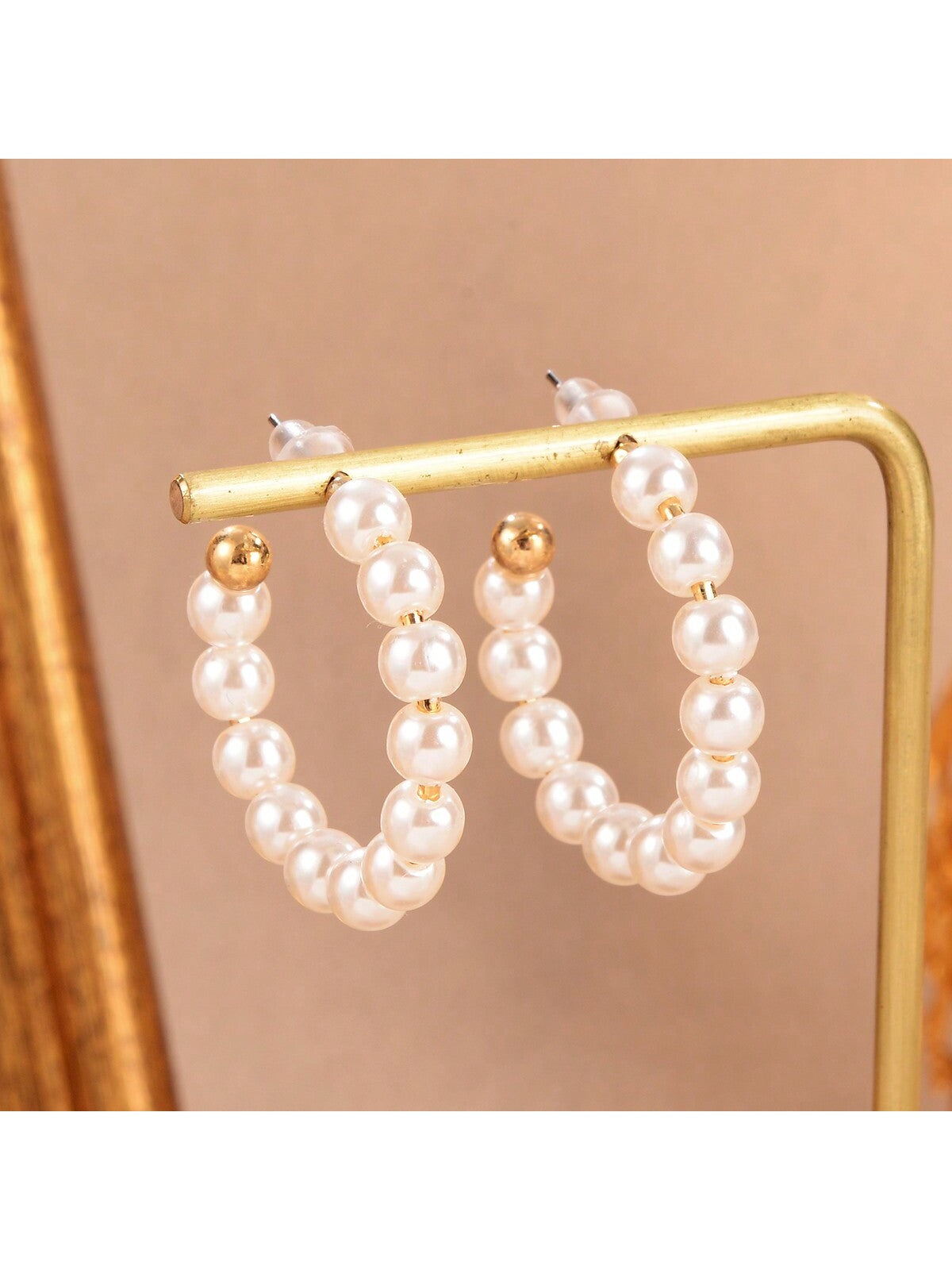 1pair Fashionable And Exquisite Women's Pearl Hoop Earrings - Elegant And Versatile-White-1