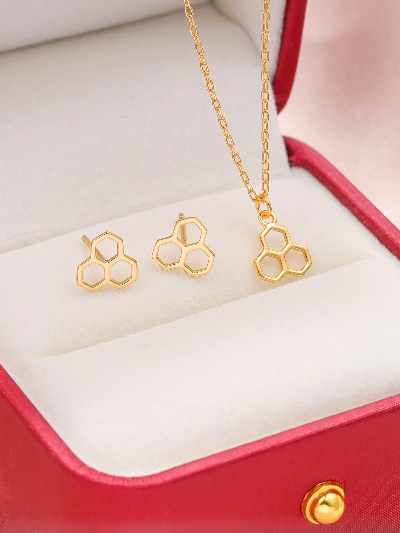 3pcs/Set Minimalist Hexagon Shape In Golden Tone, 1pair Honeycomb Stud Earrings And 1pc Honeycomb Pendant Necklace. Suitable For Women'S Daily Wear, Parties, Festivals Gifts.-Yellow Gold-1