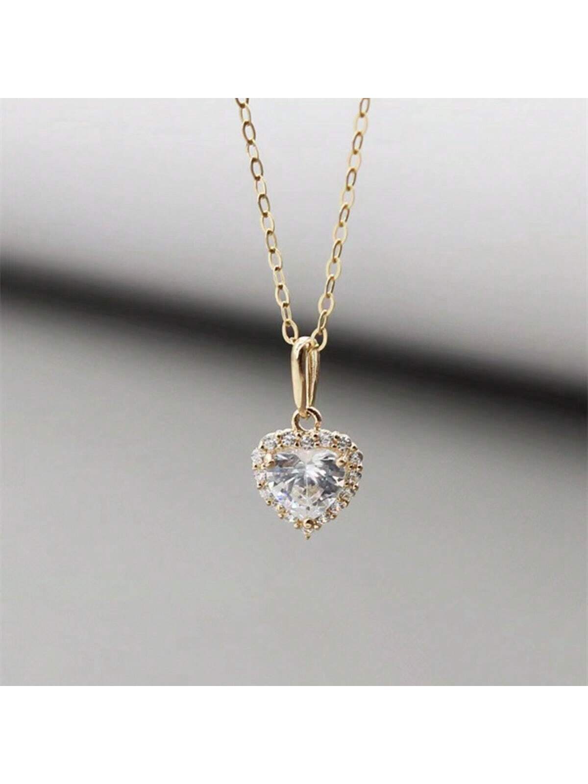 S925 Sterling Silver, Simple And Elegant, Romantic Heart Shaped Diamond, Decorated With Small Diamond, French Style Pendant Necklace-Gold-1