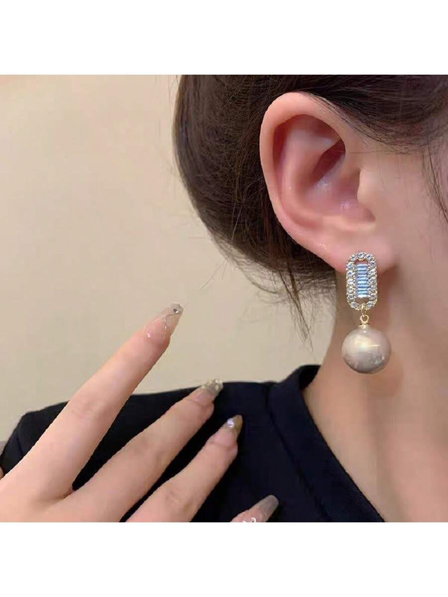 Pearl & Diamond Decor French Style U-Shaped Earring, Fashionable And Elegant Ear Pin For Women To Wear Daily/At Work/At Party, Simple And Noble-Gold-1