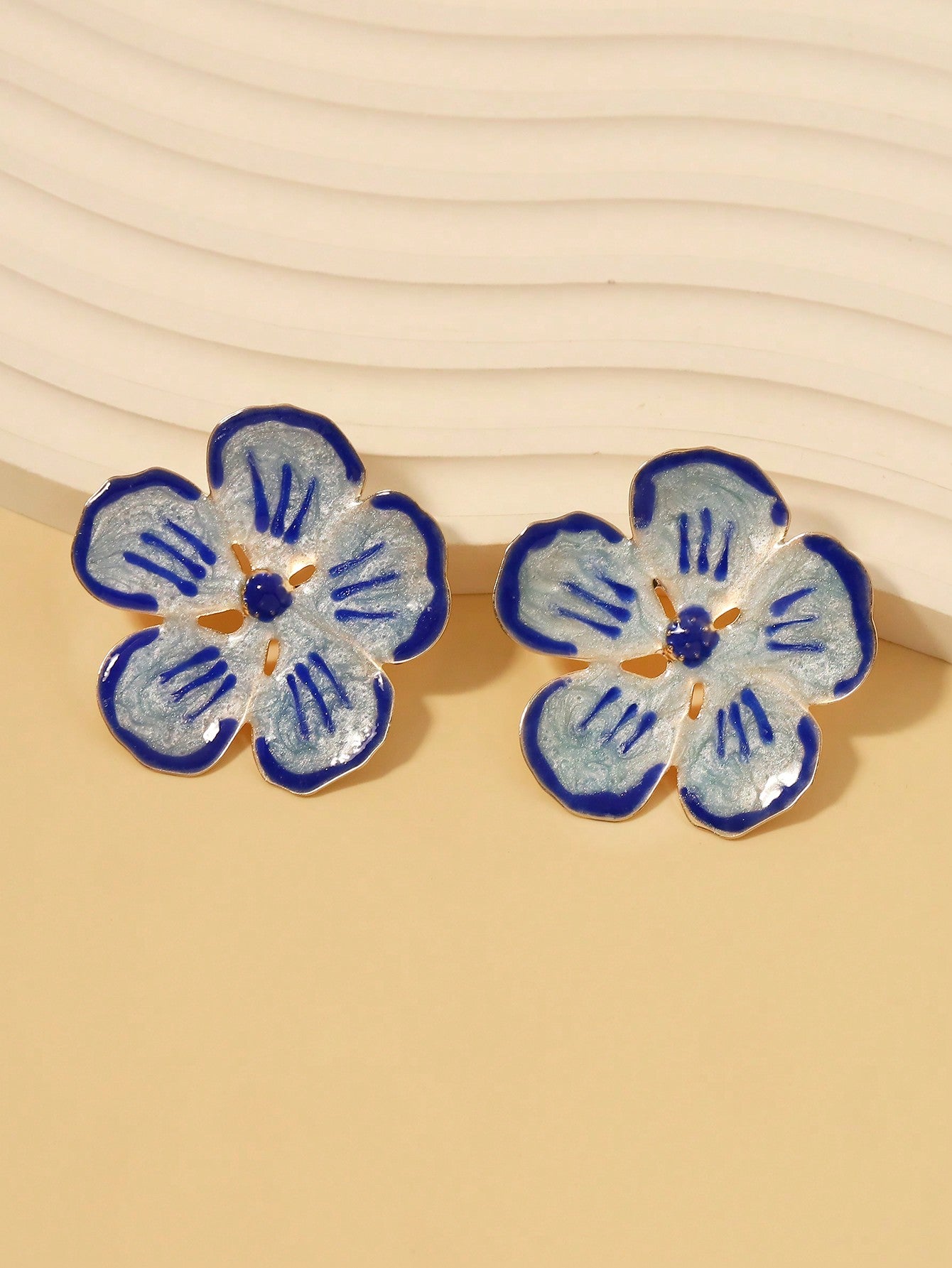 1 Pair Of Pastoral Style Enamel Flowers Cute Fashion Trend All-Match Casual Ladies Earrings-Blue-1