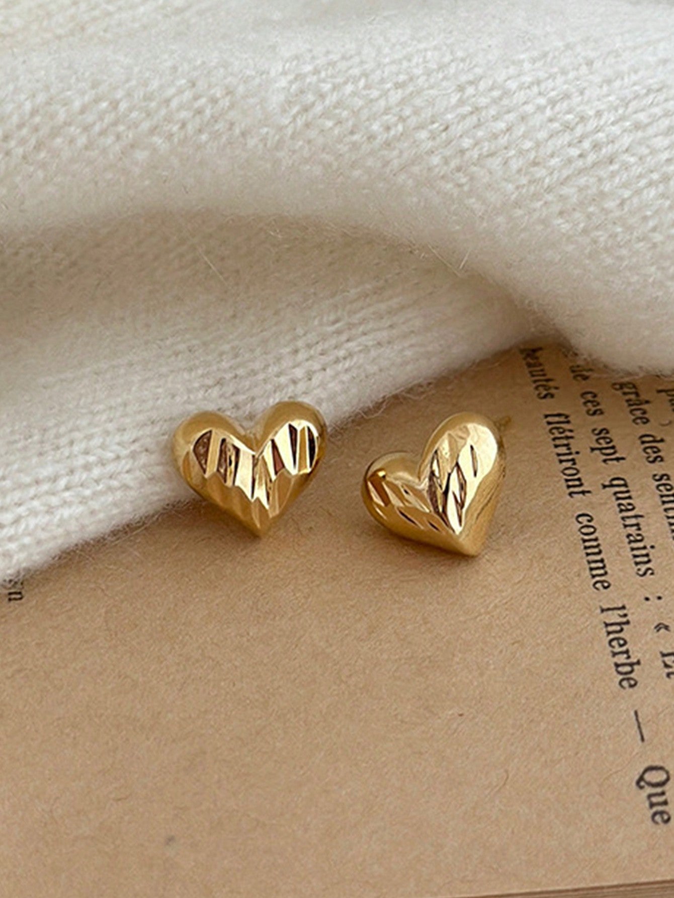 1pair Fashionable S925 Sterling Silver Irregular Heart-Shaped Stud Earrings Suitable For Women'S Valentine'S Day Date-Yellow Gold-1