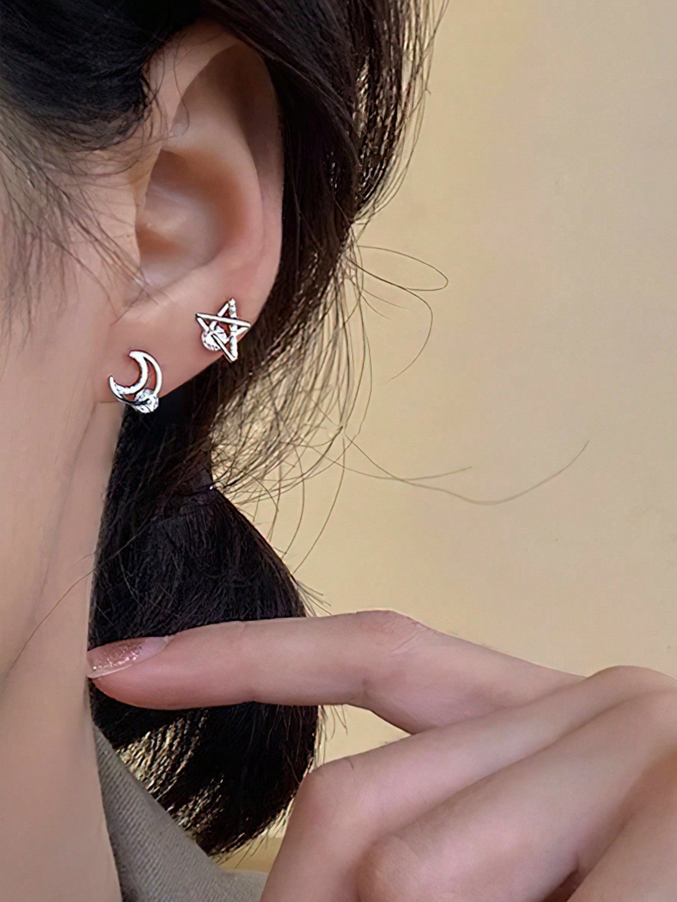 1pair Cute & Delicate Star & Moon Shaped Asymmetrical Micro-Inlayed Stud Earrings For Women-White-1