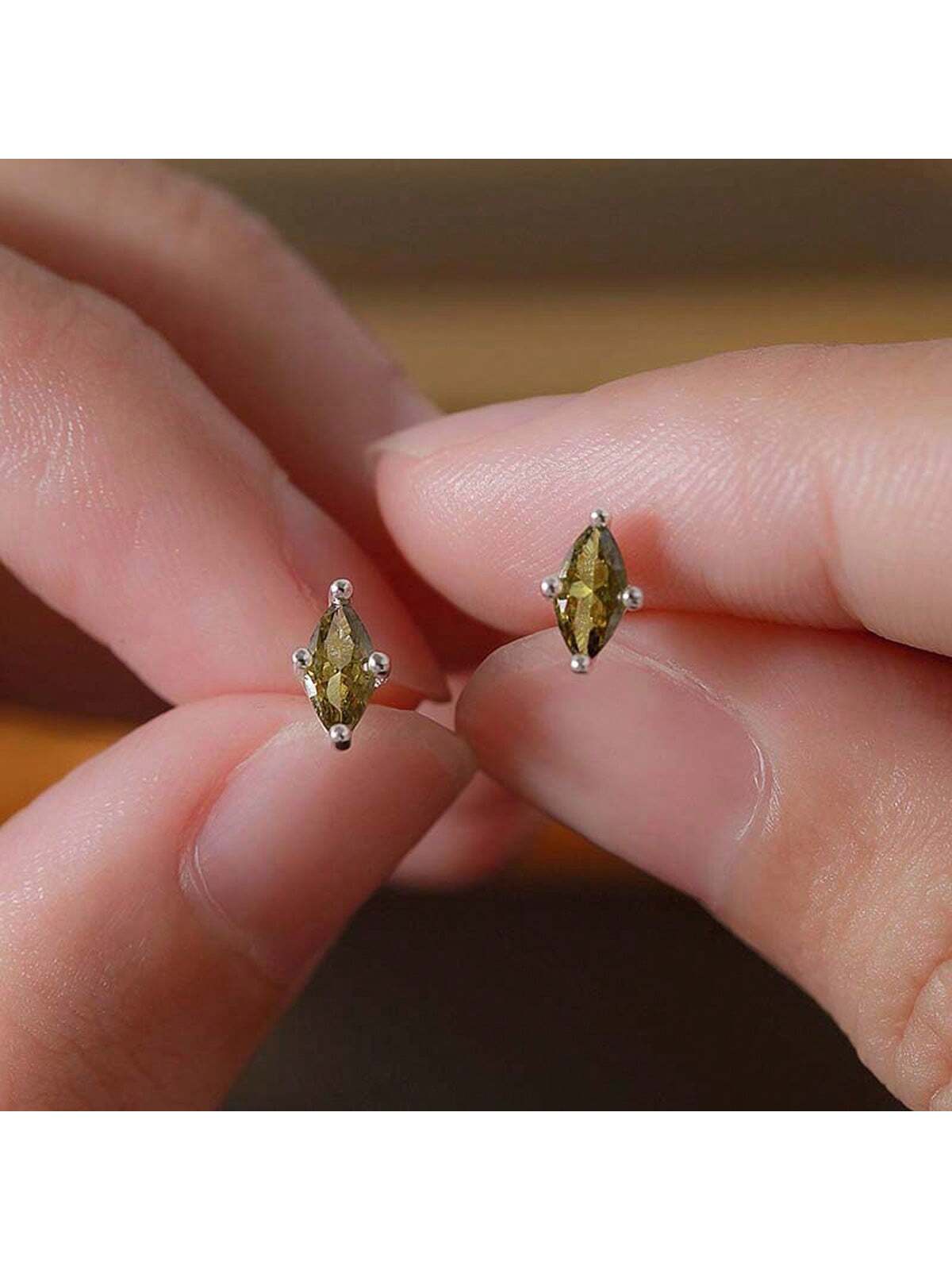 1pair 925 Sterling Silver Olive Green Cat Eye Stone & Cubic Zirconia Stud Earrings, Minimalist Style Perfect For Daily Wear-Green-1