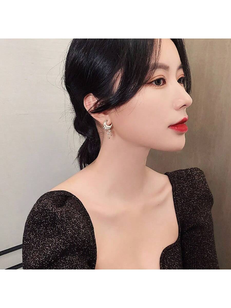 1pair Women'S Korean Style Moon Shaped Silver Pin Earrings With Rhinestone Detail, Suitable For Daily Wear And Festival Wear-White-1