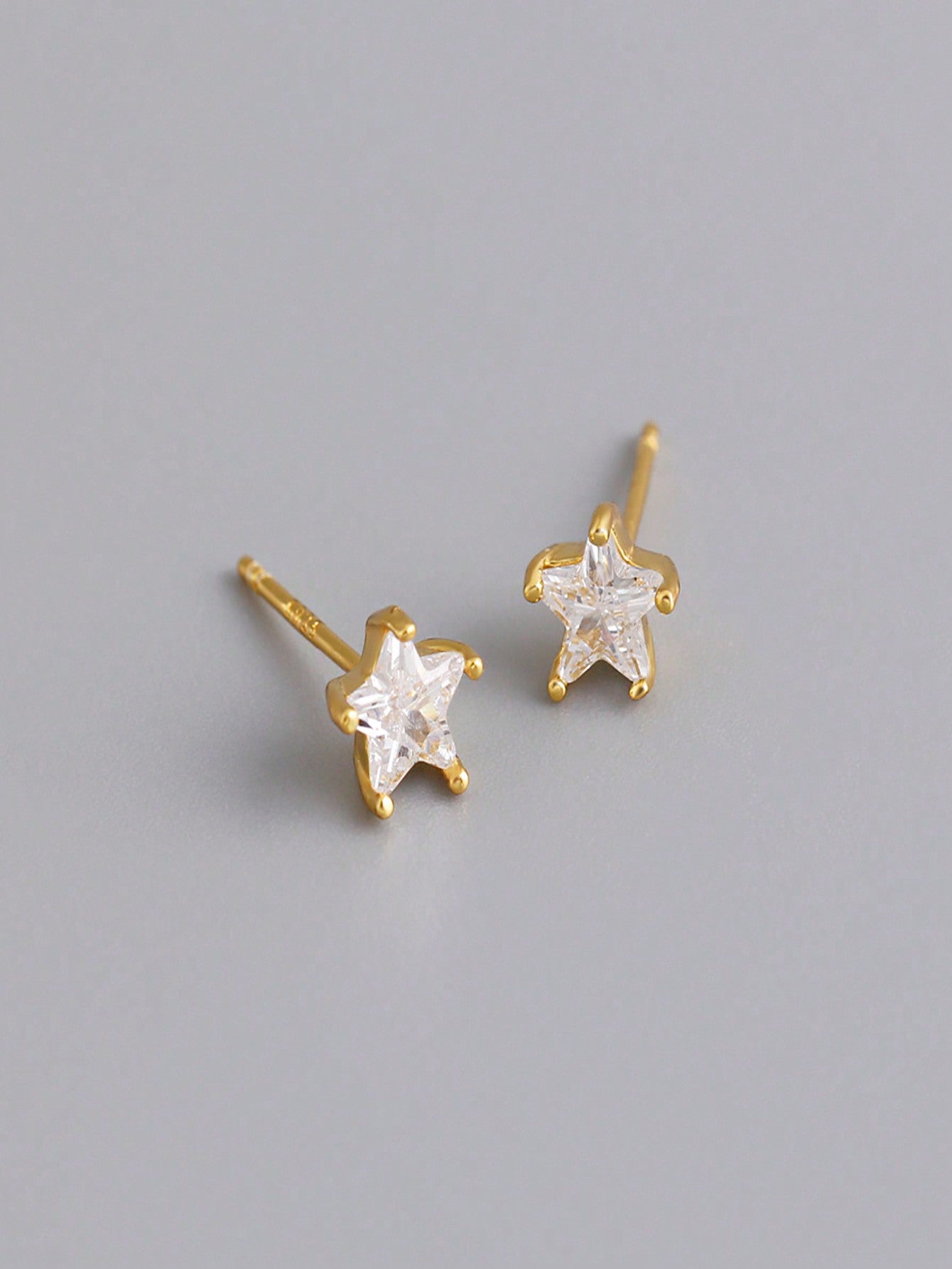 European And American Simple Five-Pointed Star Shape S925 Sterling Silver Stud Earrings, Fashionable And Versatile Ear Jewelry For Women-Gold-1