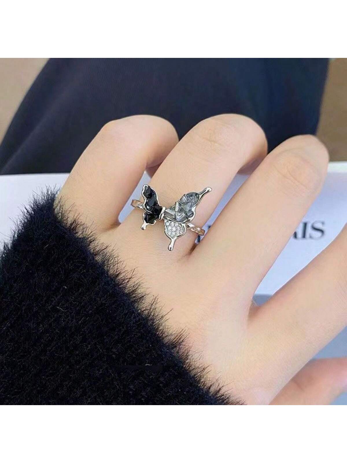 Women's Liquid Metal Butterfly Shaped Open Ring, Fashionable Simple Design & Versatile Jewelry For Index Finger-Black-1