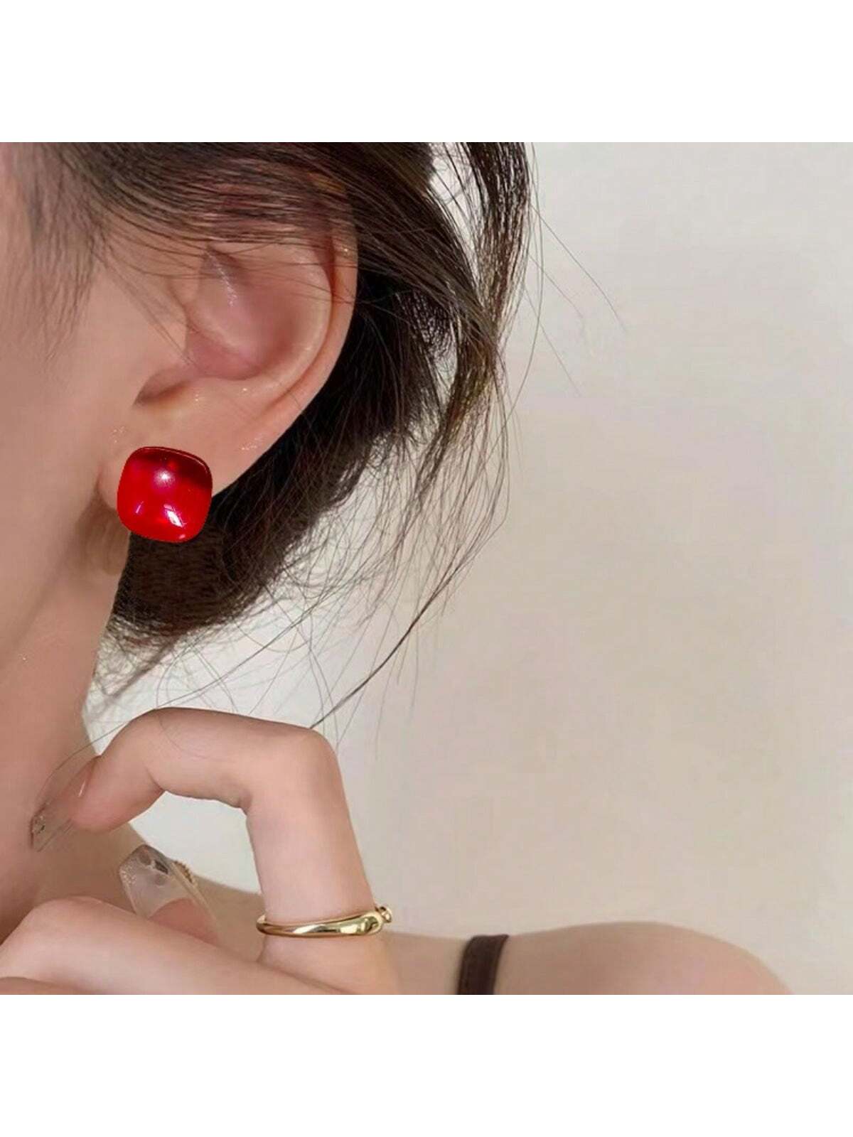 Vintage Red Resin Geometric Stud Earrings For Women, Simple And Stylish Ear Jewelry-Red-1