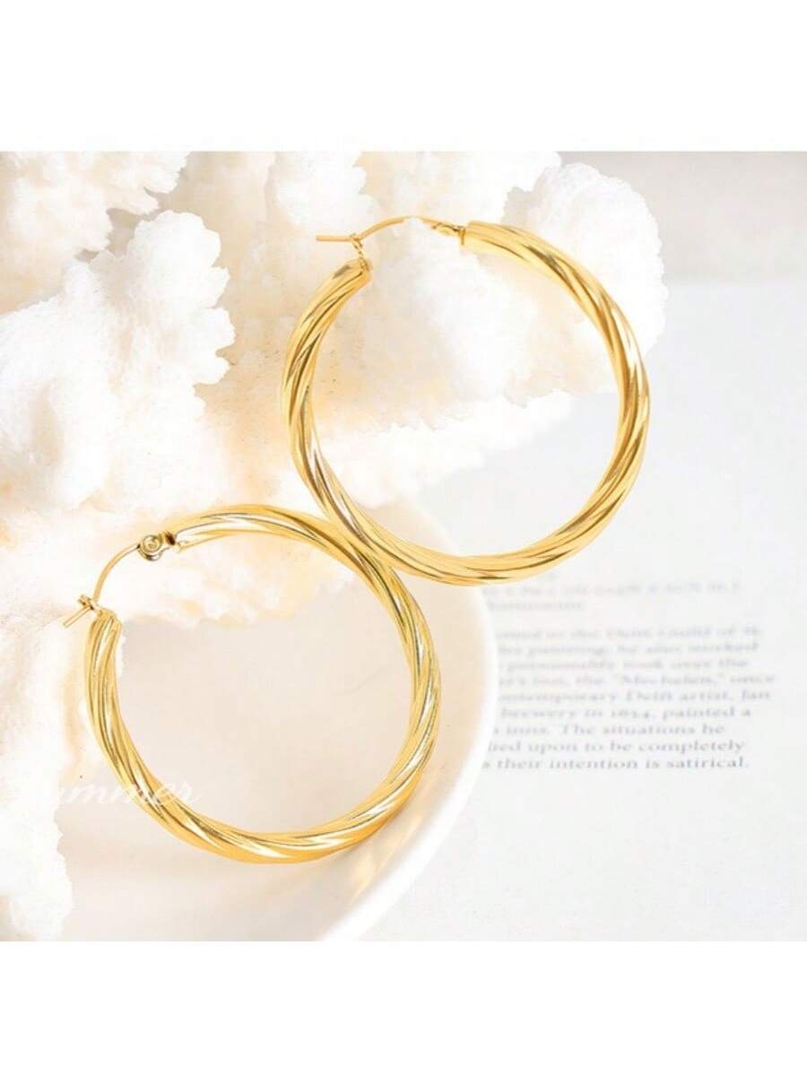 1pc Women's Personality Design Anti-Fading Twisted Earring, New Arrival-Gold-1