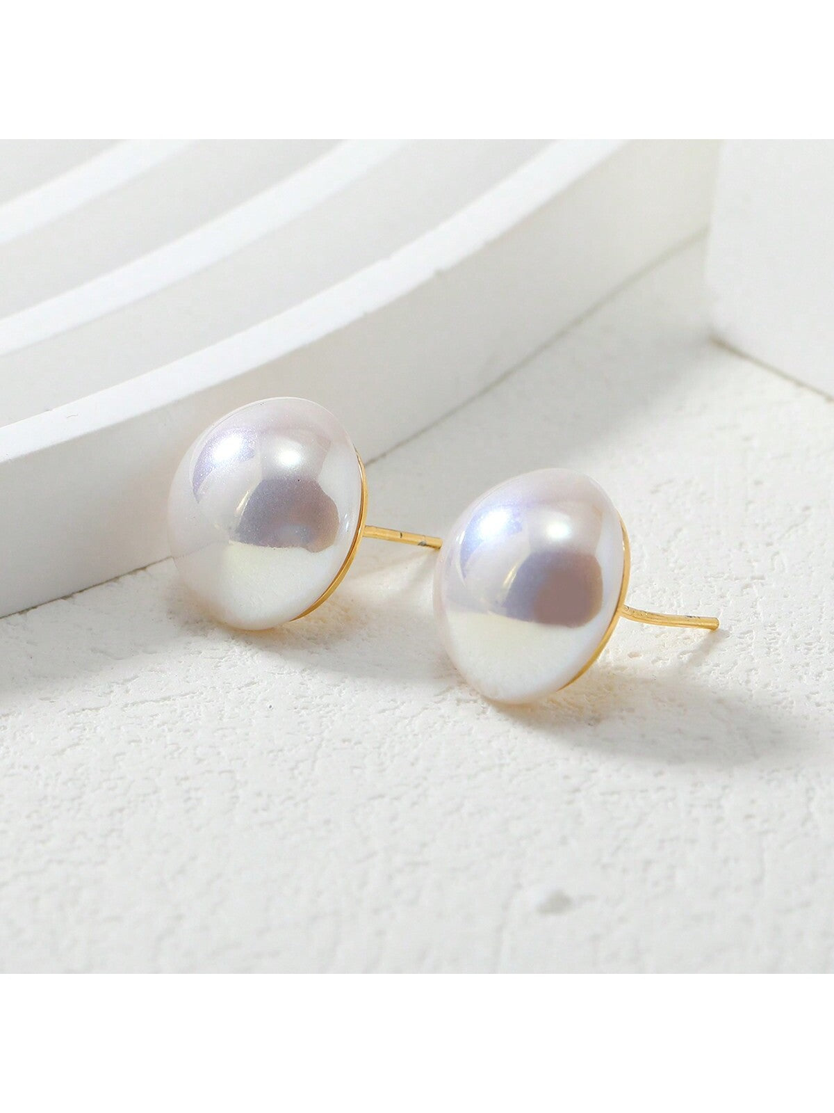 Elegant Pair Of Copper Stud Earrings With Inlaid Faux Pearls, Perfect For Everyday Wear, Parties And Dates--1