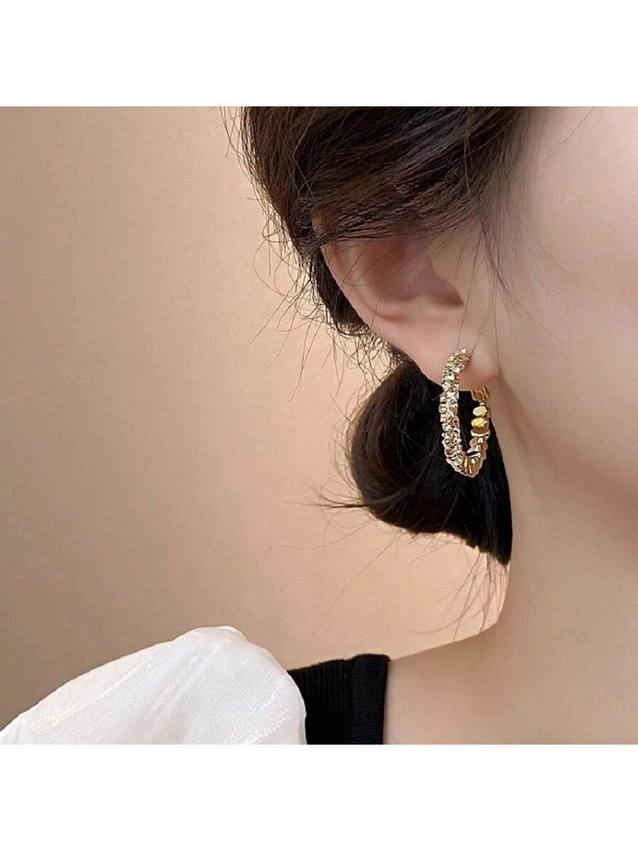 Broken Silver Unique Circle Shaped Earrings, Niche Luxurious Sense, Delicate & Simple Zirconia Design Earrings Suitable For Women's Daily Wear, Dating & Office-Gold-1