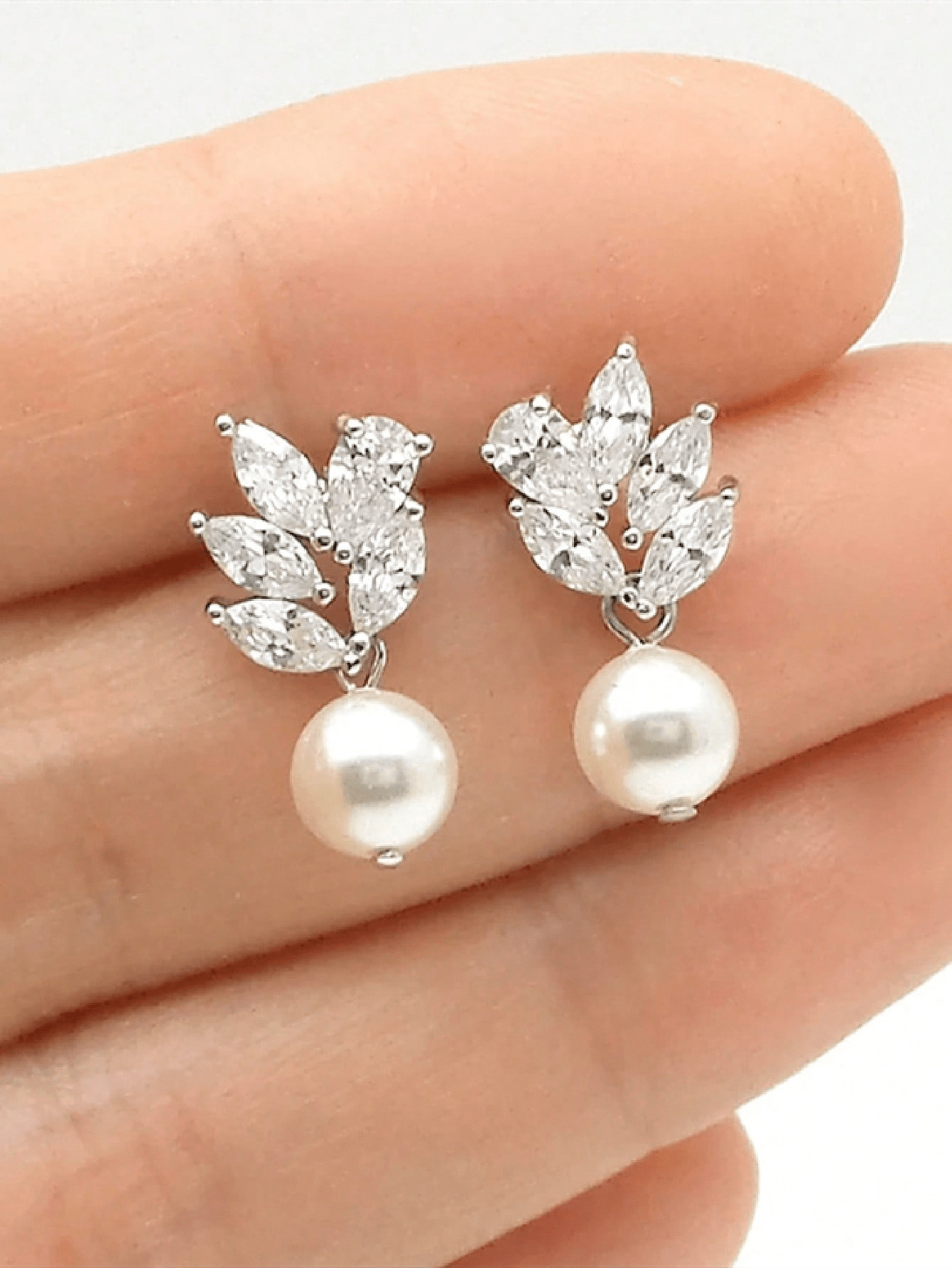 1 Pair Fashion Cubic Zirconia & Faux Pearl Stud Earrings For Women For Valentine's Day Gift Wedding Engagement Anniversary Party Jewelry-Silver-1