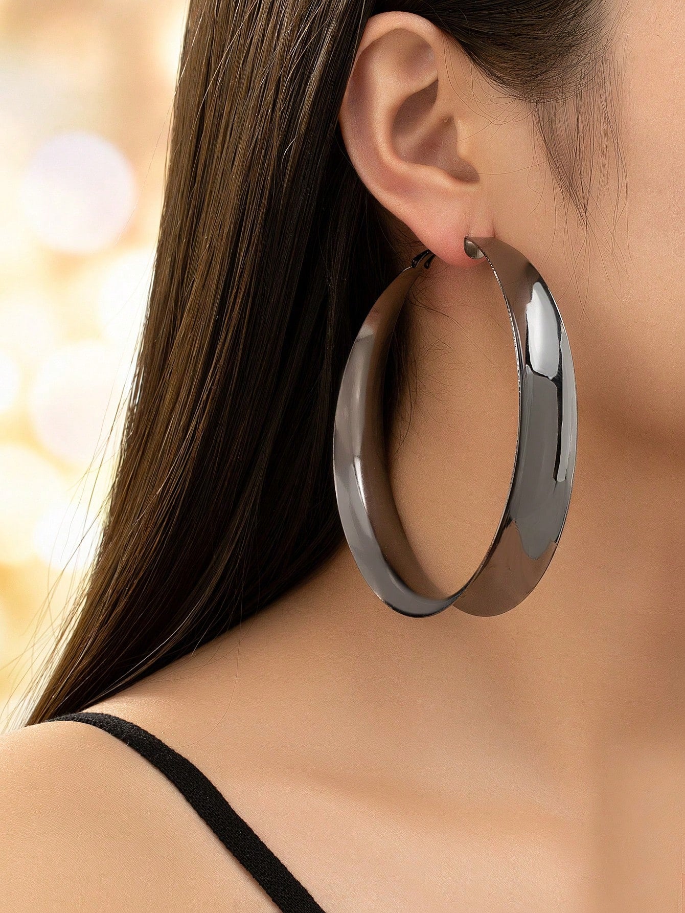 1pair Fashionable Exaggerated Minimalist Style Alloy Large Hoop Earrings With High-End Feeling-Black-1