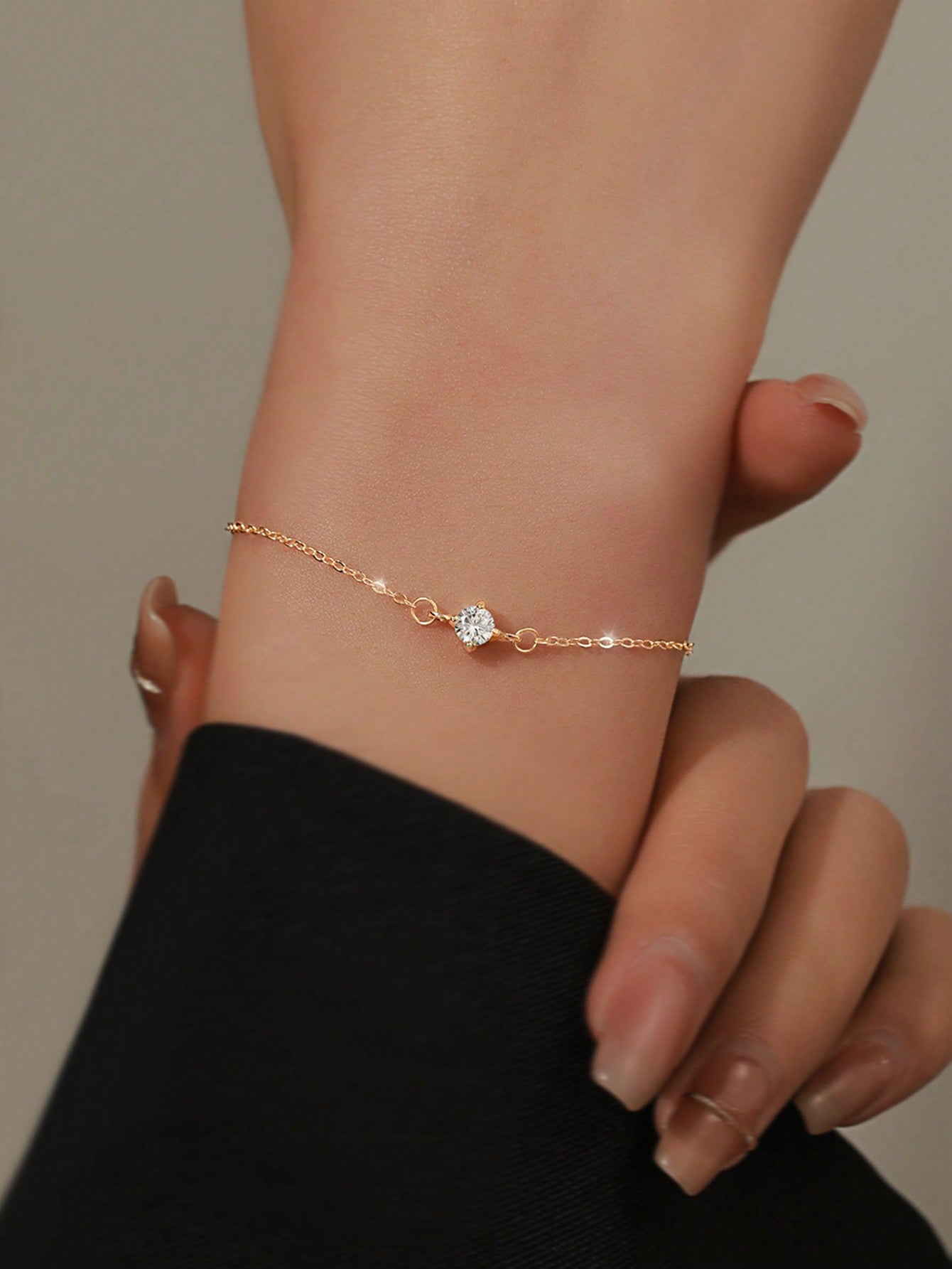 1pc Simple S925 Sterling Silver Personality Style Bracelet With Shiny Gemstones, Perfect For Daily Wear And Parties-Gold-1